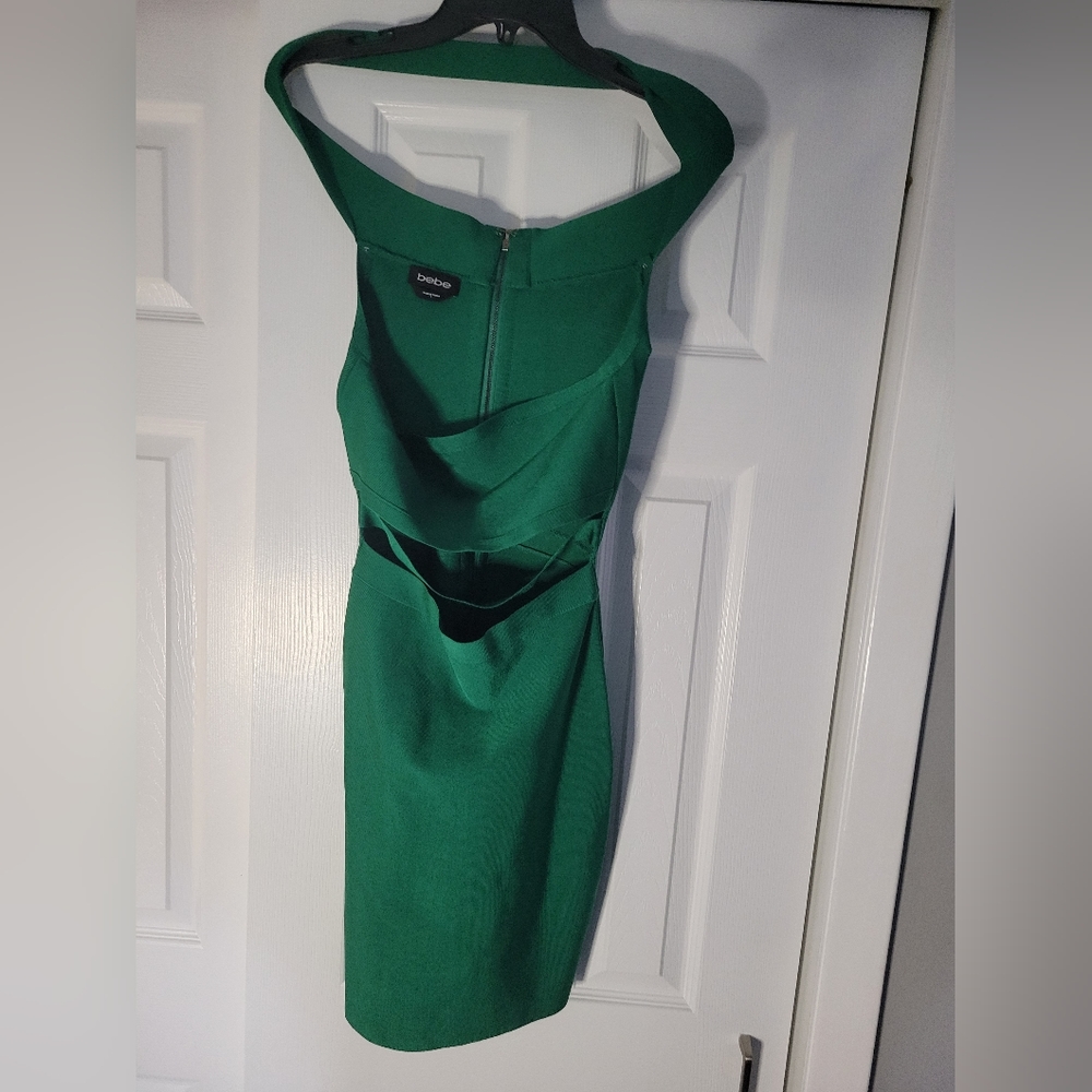 Green Bebe cut-out in the middle halter neck  bandage dress sx small